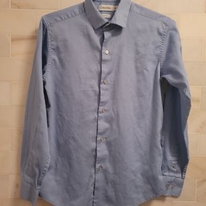 Calvin Klein Boys' Size 14 Button Up baby blue
